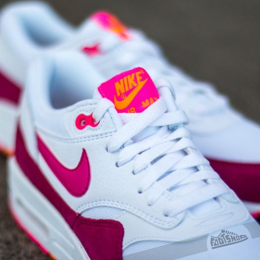 Air max new arrivals 1 essential pink