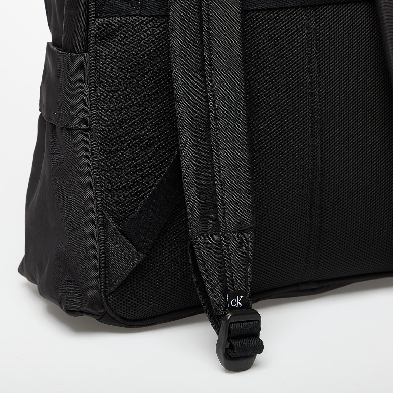 Ryggsäckar Calvin Klein Bold Round Backpack Black