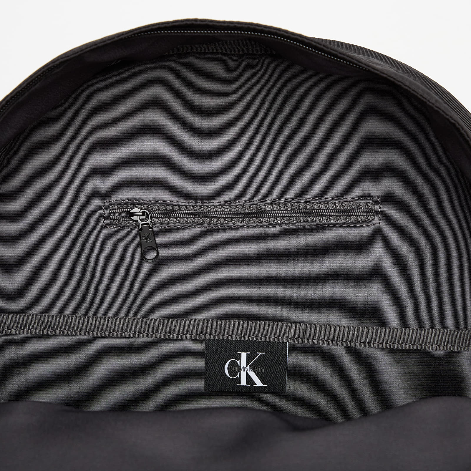 Ryggsäckar Calvin Klein Bold Round Backpack Black
