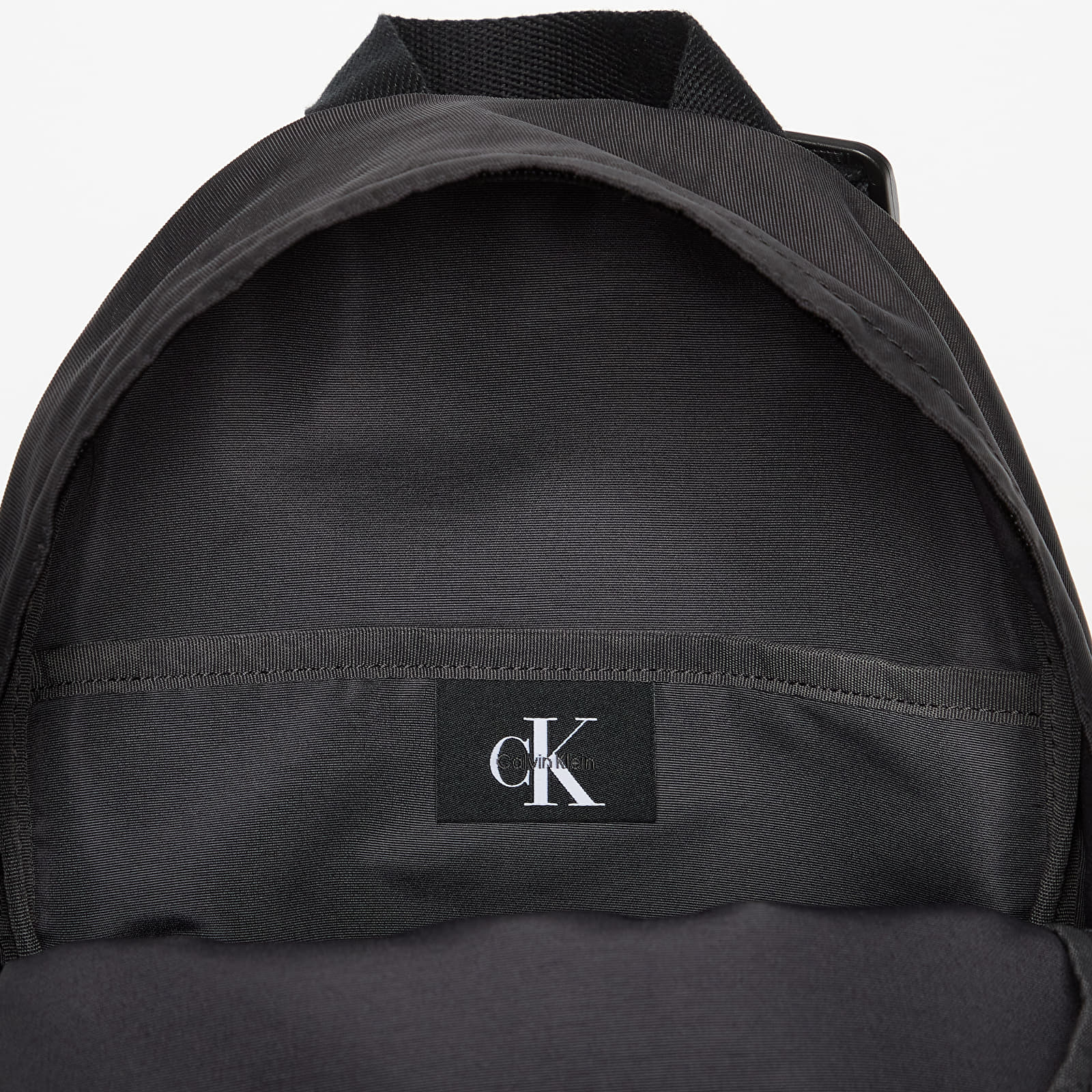 Ryggsäckar Calvin Klein Bold Small Round Backpack Black