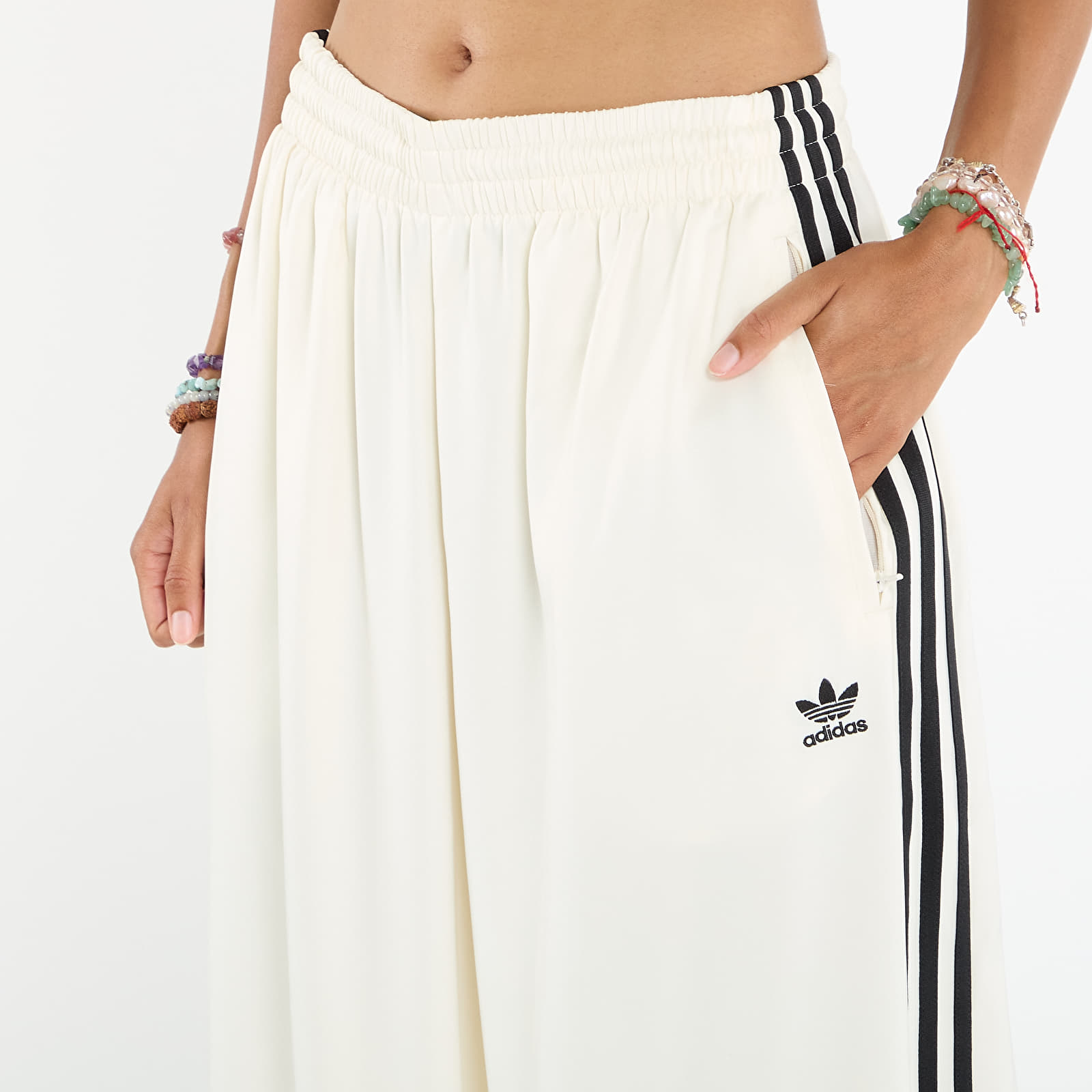 Byxor adidas Adicolor Satin Wide Leg Track Joggers Cream White/ Grey Three