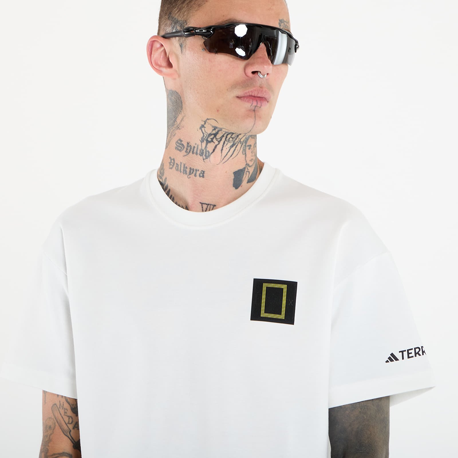 Marškinėliai adidas Terrex National Geographic Graphic Short Sleeve T-Shirt Core White