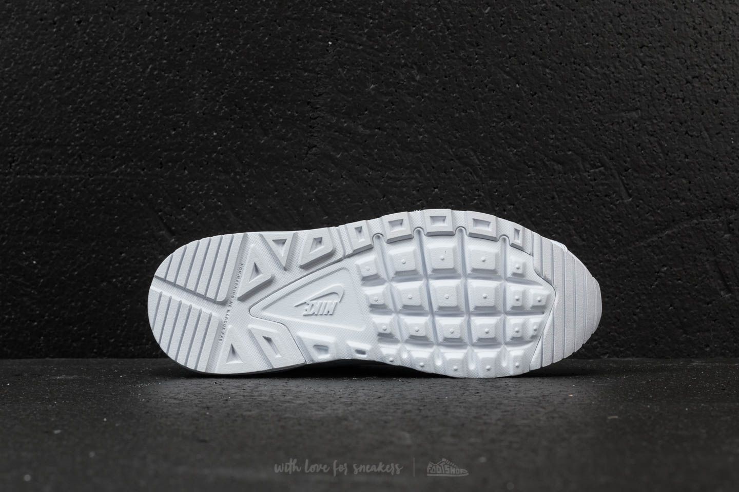 Kids' sneakers and shoes Nike Air Max Command Flex (GS) White/ White-White