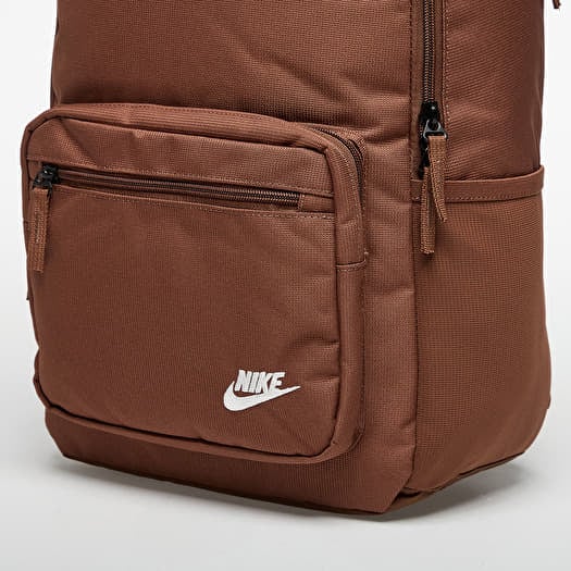 Backpacks Nike Heritage Eugene Backpack (23L) Fauna Brown/ Fauna