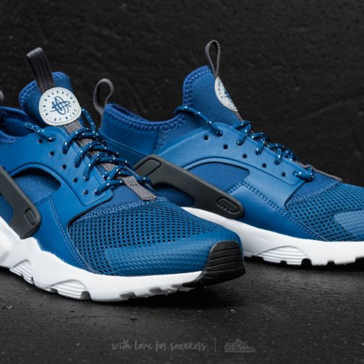 Huarache ultra white on sale blue