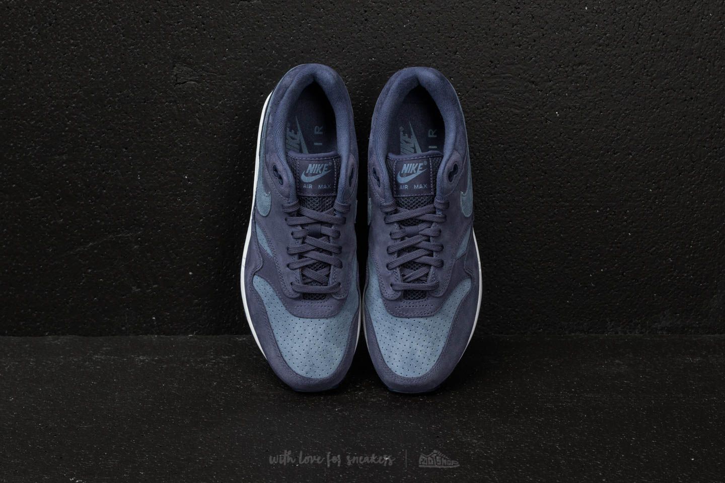 Men s shoes Nike Air Max Premium 1 Neutral Indigo Diffused Blue Footshop