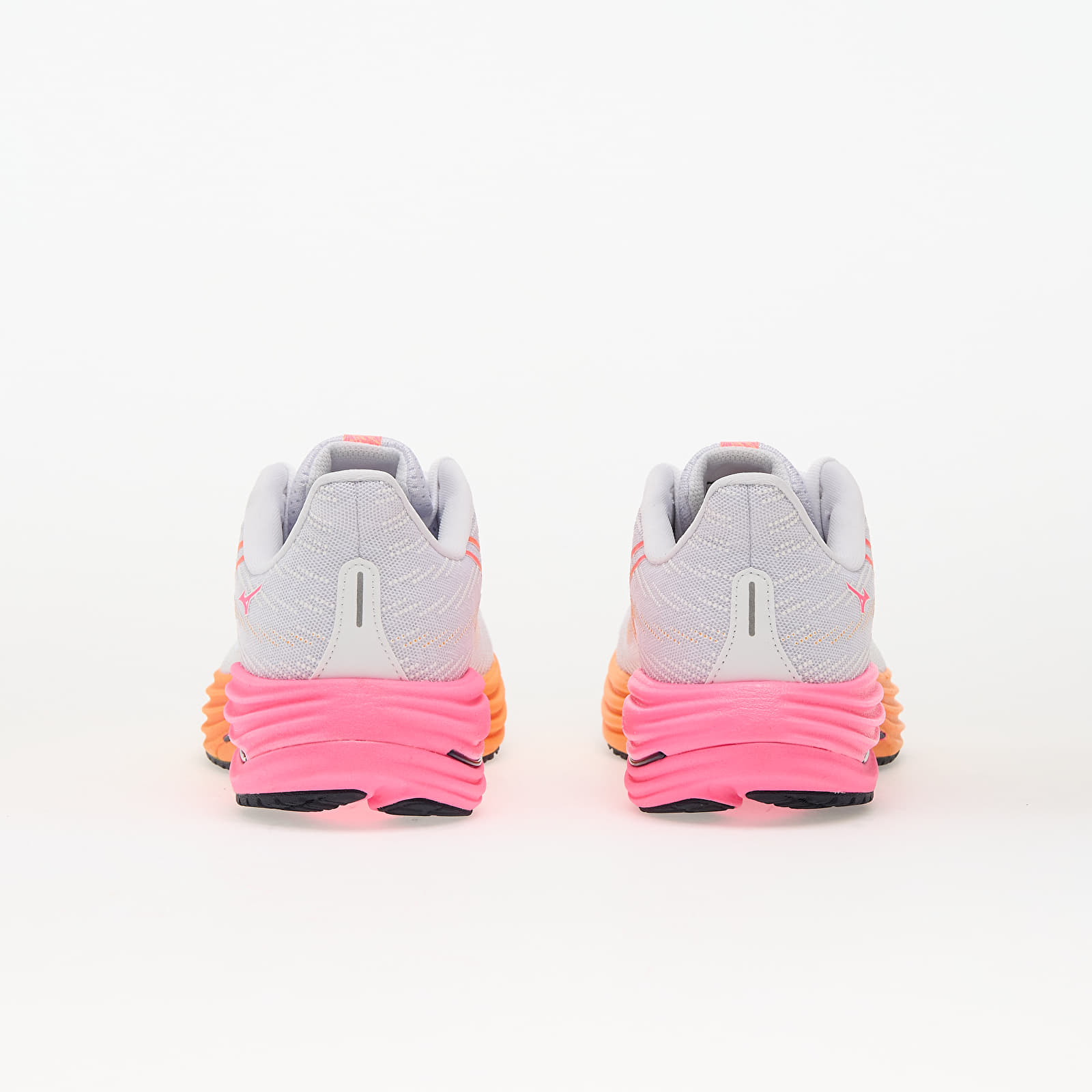 Skor för män Mizuno Wave Rider 28 (U) White/ Tang Orange/ Pink Tetra