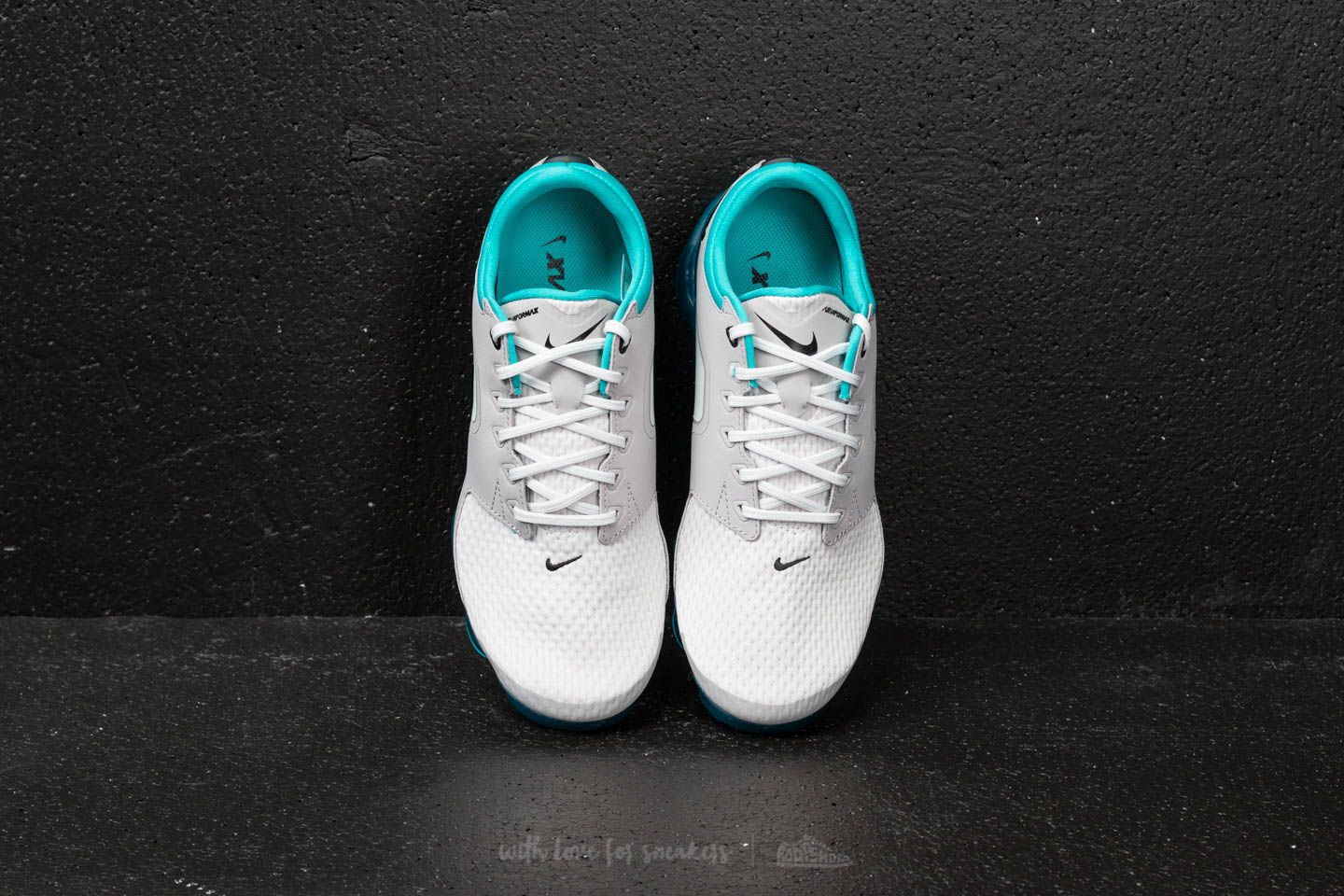 Férfi cipők Nike Air Vapormax Vast Grey/ Black-Dusty Cactus