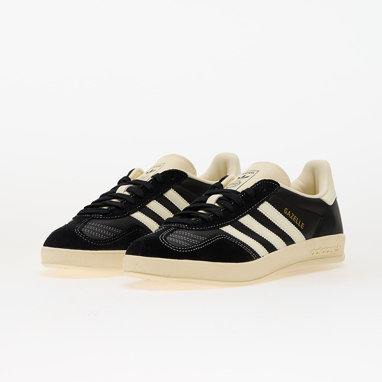 Men's shoes adidas Gazelle Indoor Core Black/ Crew White/ Gold Metallic