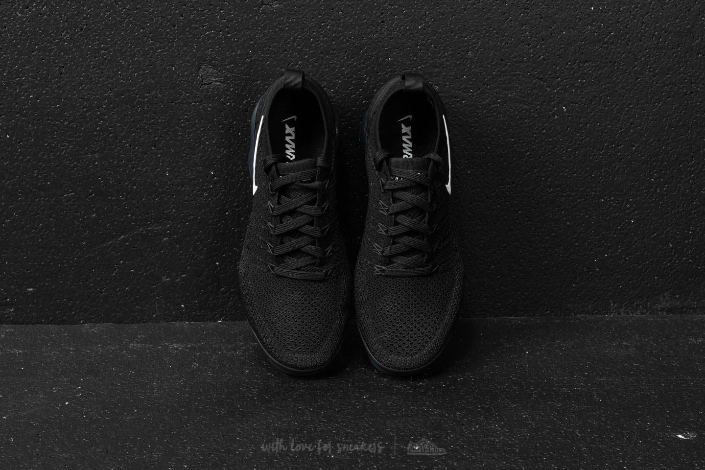Moški čevlji Nike Air Vapormax Flyknit 2 Black/ White-Dark Grey