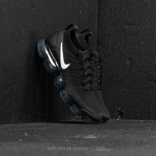 Men s shoes Nike Air Vapormax Flyknit 2 Black White Dark Grey Footshop