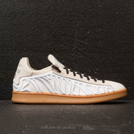 Shishu stan sneakers clearance