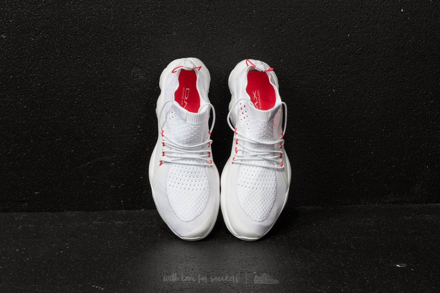 Men s shoes Reebok DMX Fusion NR White Black Neon Cherry Footshop