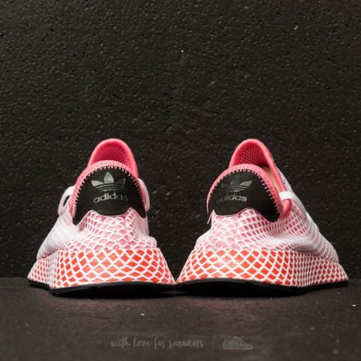 Women's red deerupt runner sneakers cheap