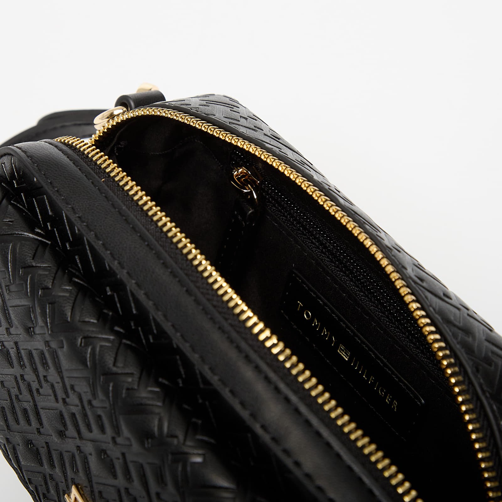 Чанти Tommy Hilfiger Icon Camera Bag Mono Black