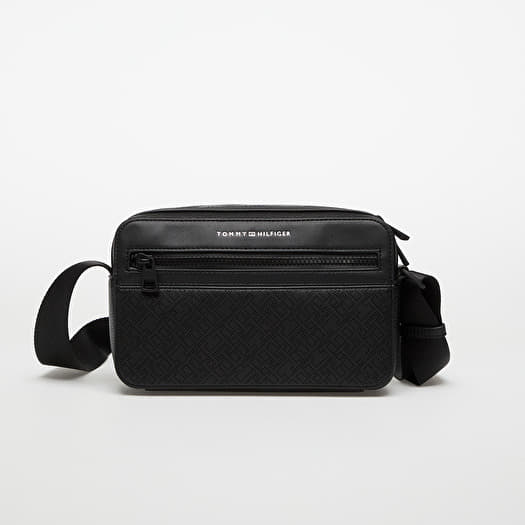 Veske Tommy Hilfiger Monogram Ew Reporter Black