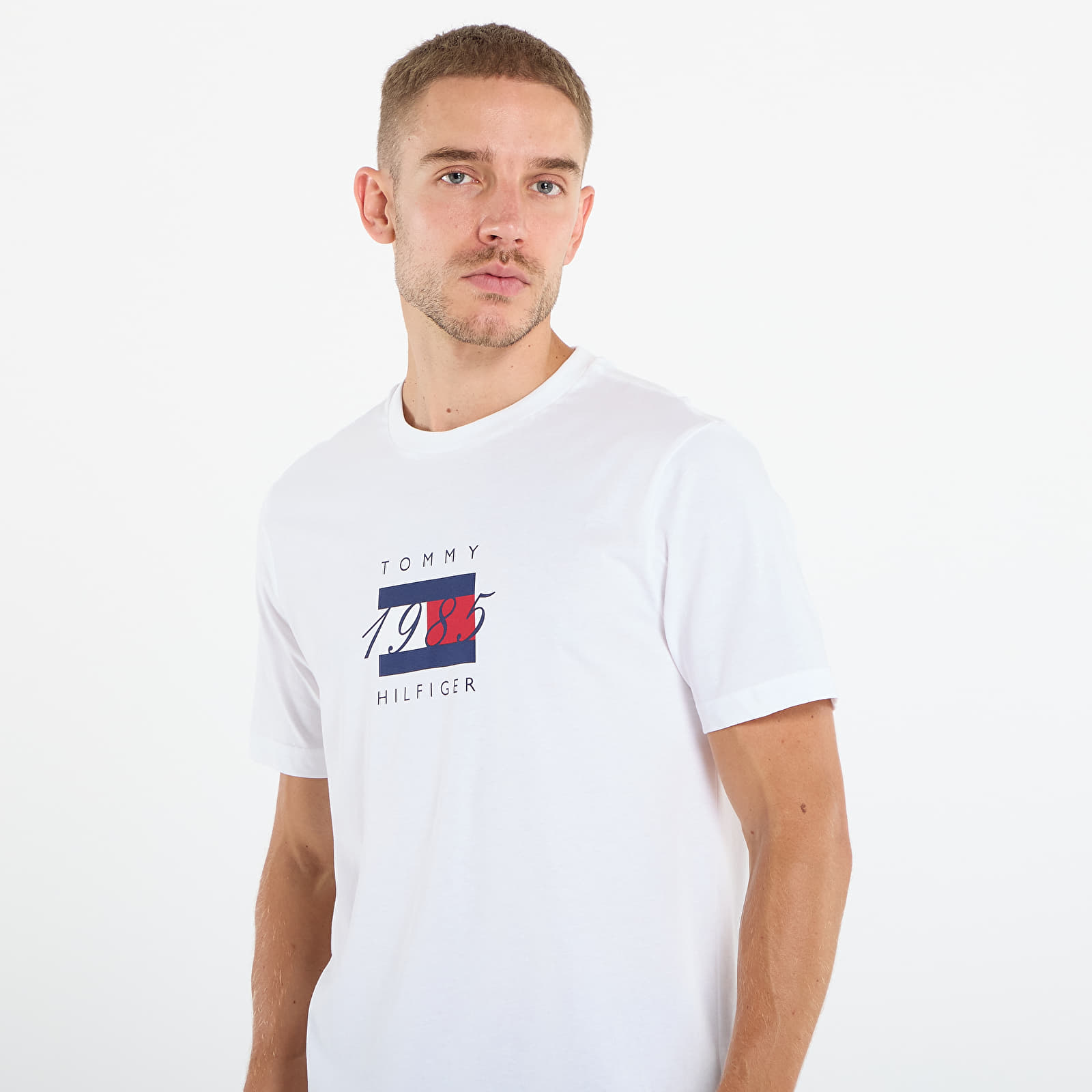 Men's T-shirts Tommy Hilfiger Linear Flag Graphic Tee White