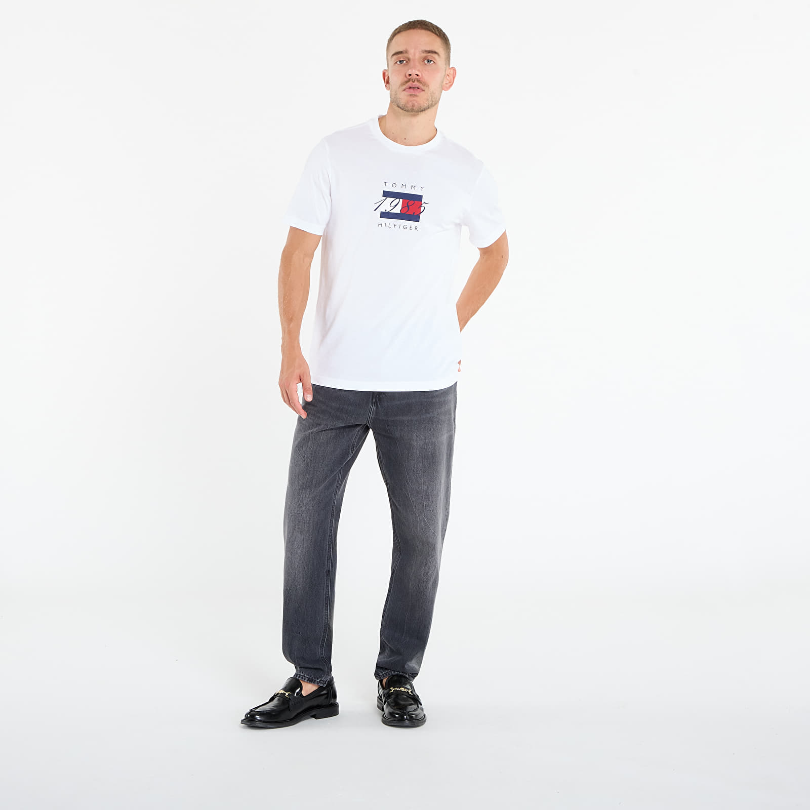 Men's T-shirts Tommy Hilfiger Linear Flag Graphic Tee White