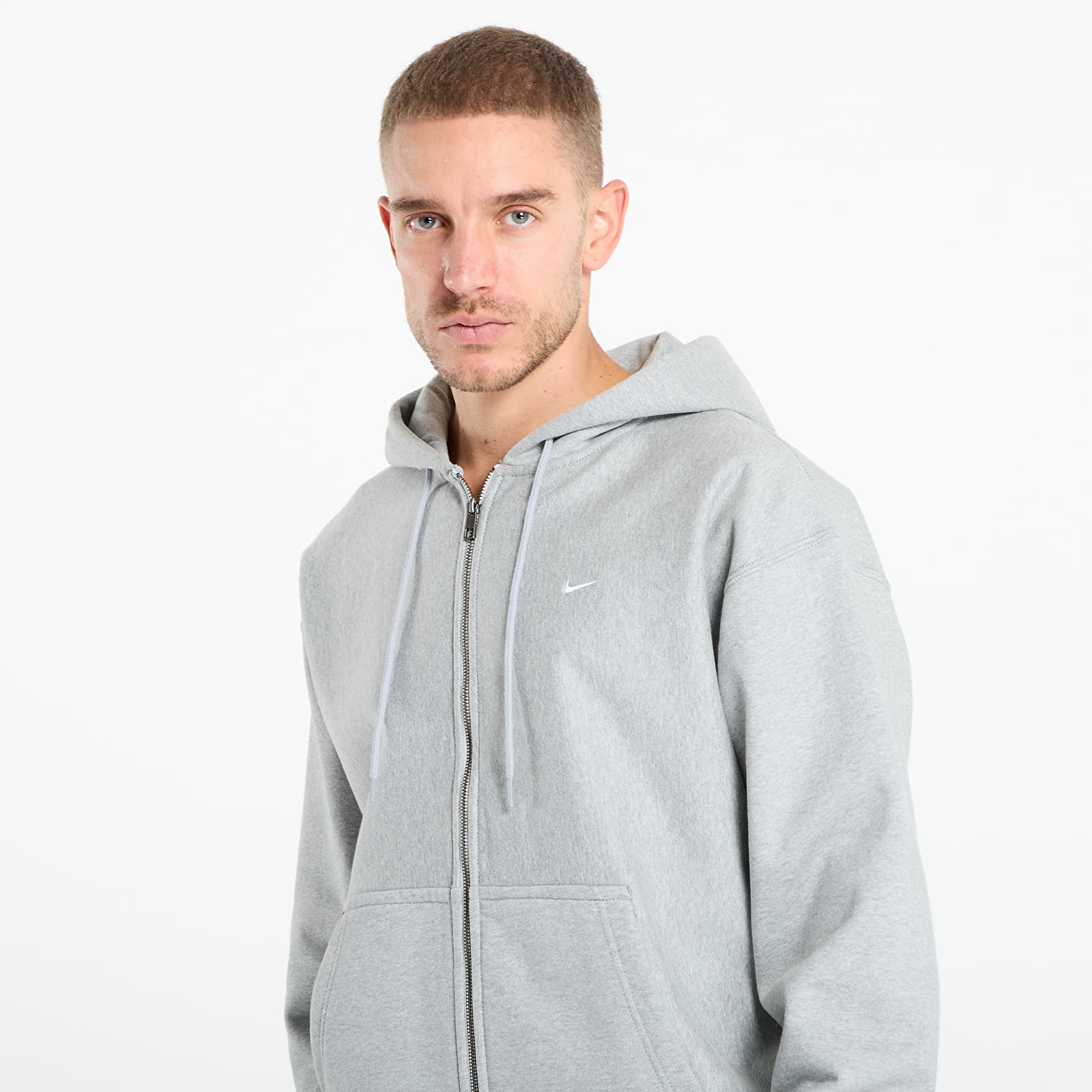 Men's hoodies Nike Solo Swoosh Men's Full-Zip Fleece Hoodie Dk Grey Heather/ Lt Smoke Grey/ White