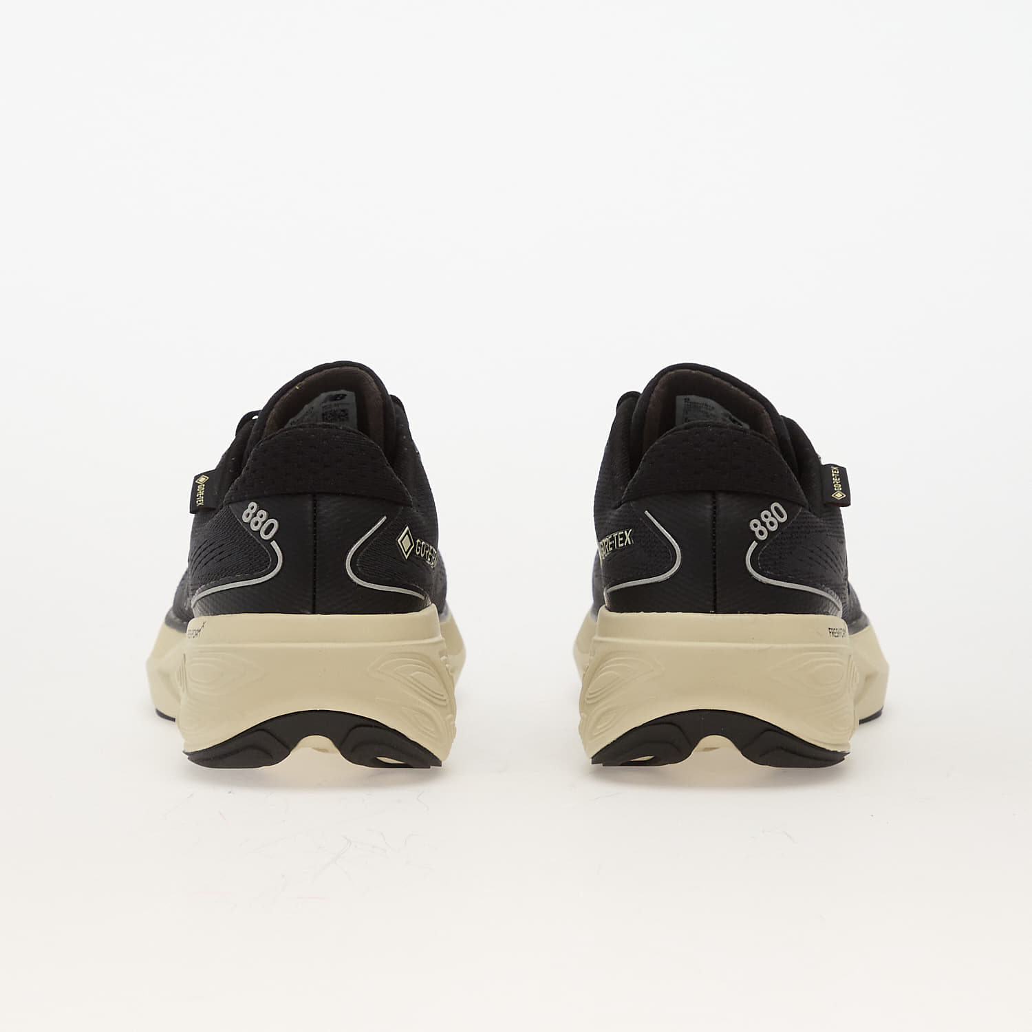 Moteriška avalynė New Balance 880 Black