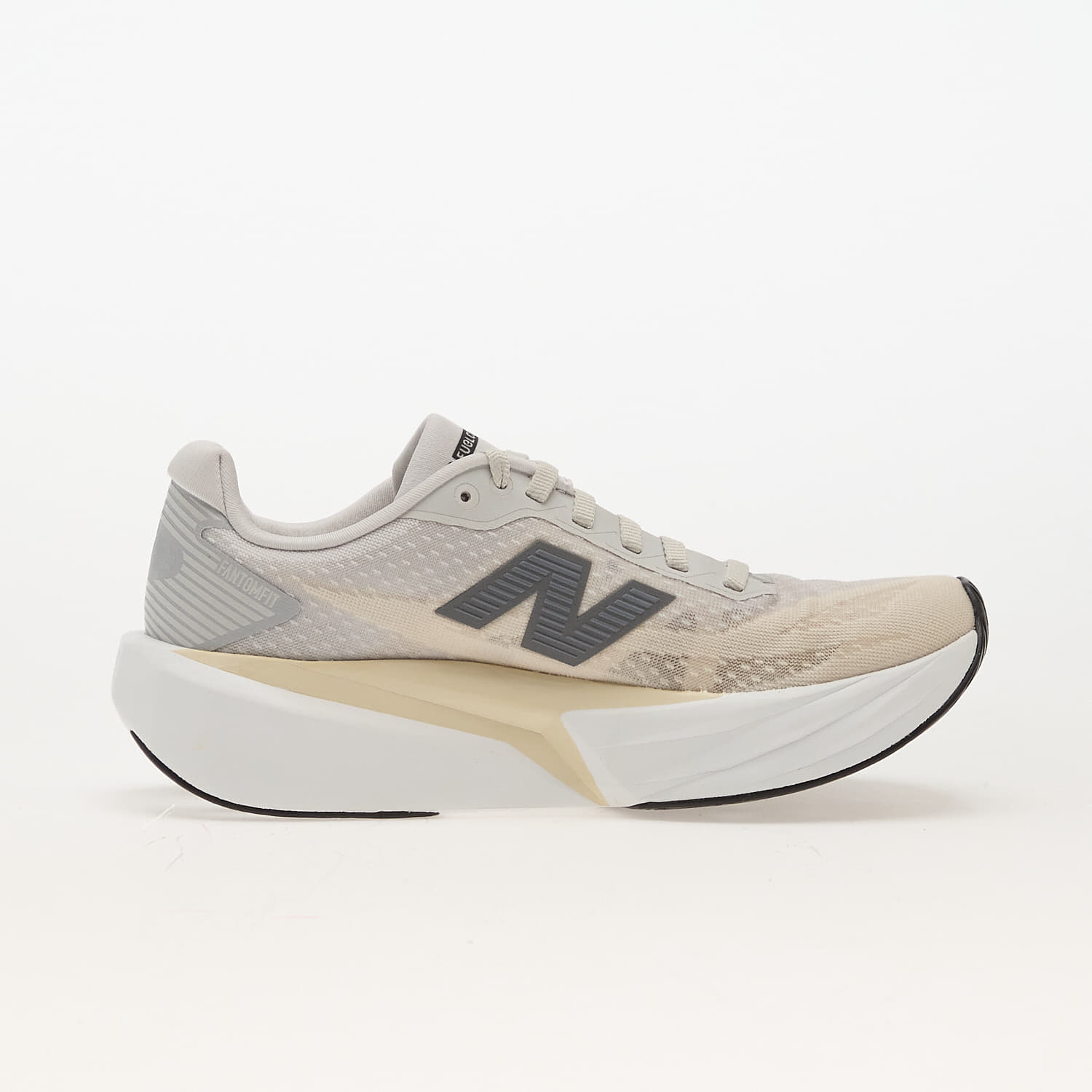 Női cipők New Balance Rebel Linen