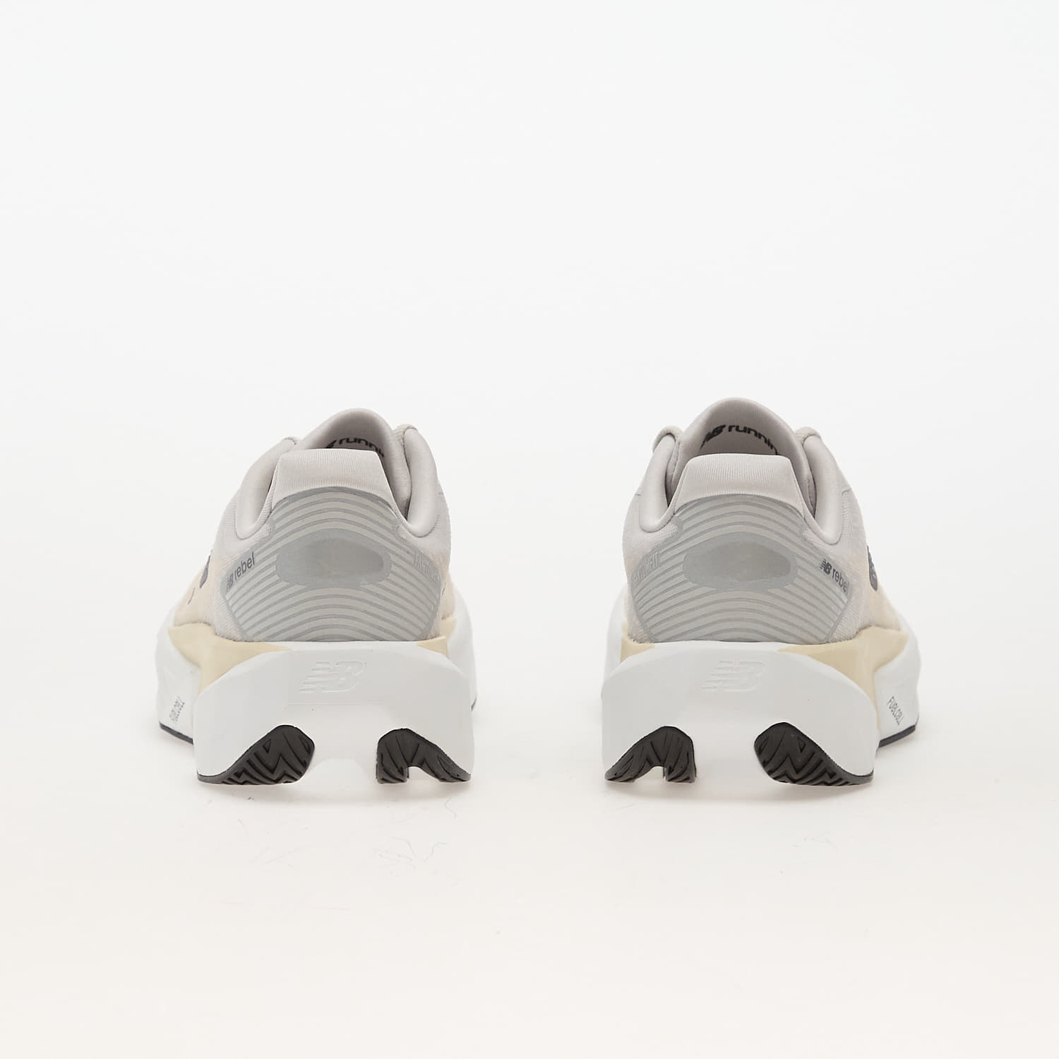 Női cipők New Balance Rebel Linen