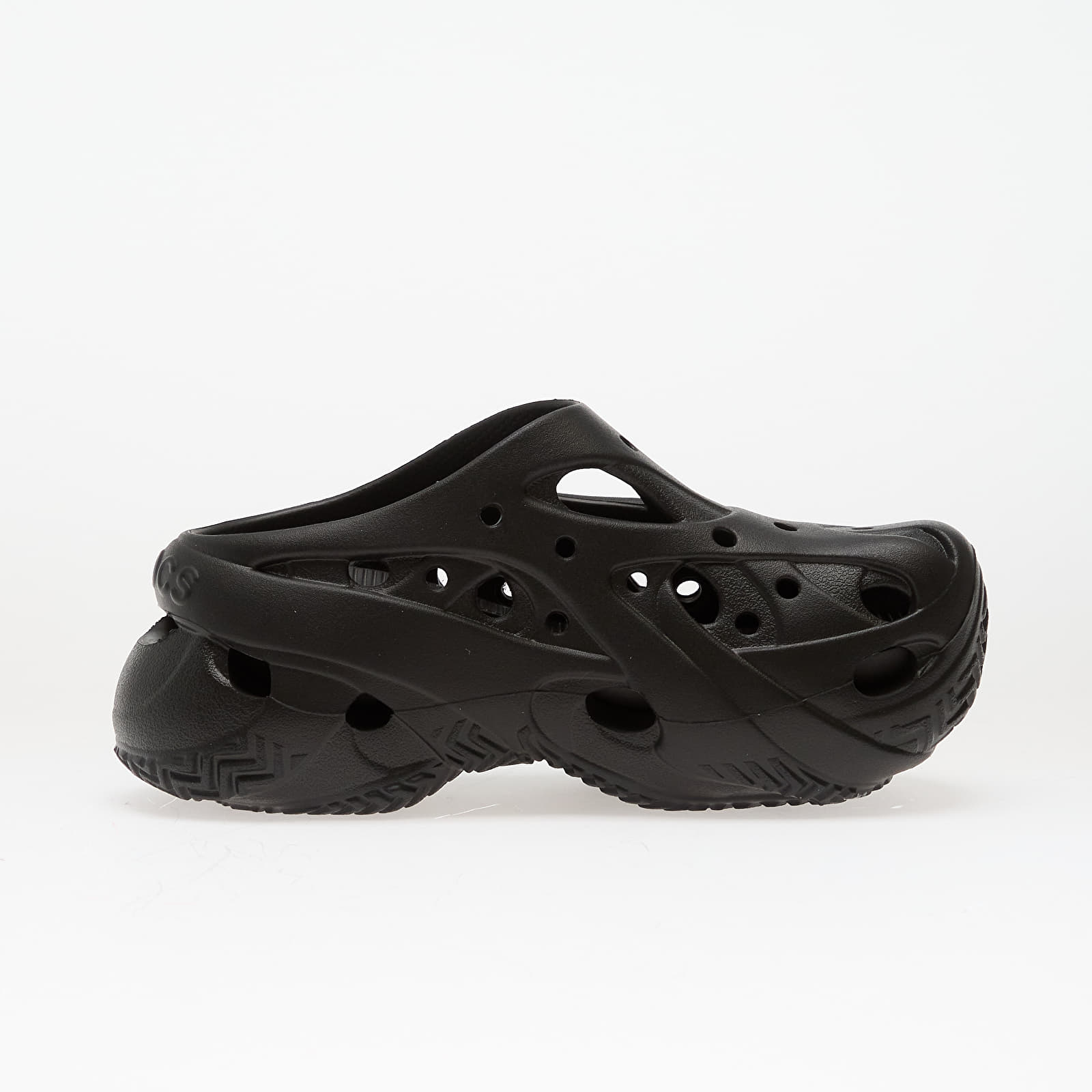 Moteriška avalynė Crocs Caged Clog Black