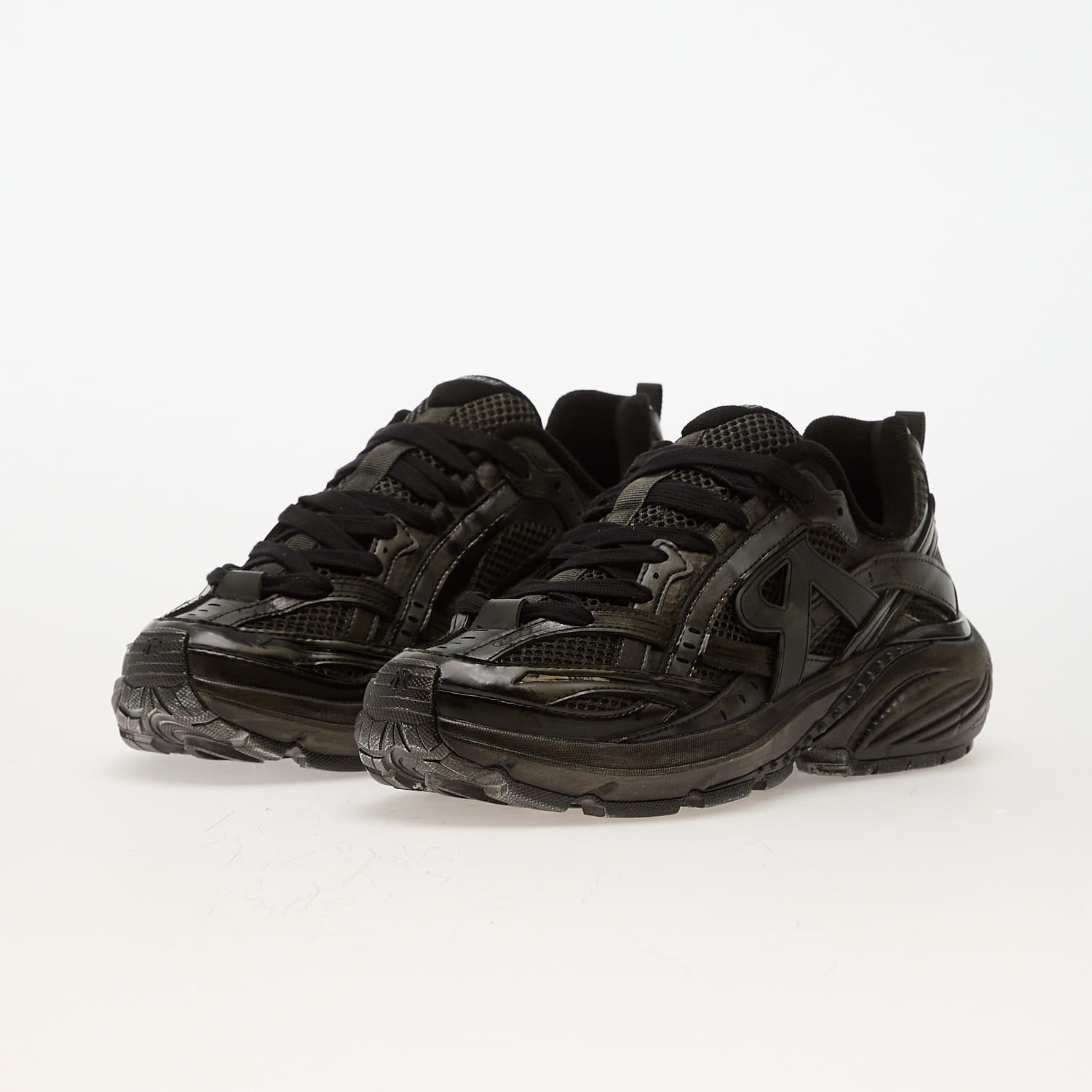 Men's shoes REPRESENT Storm Runner - Dip Dye Off Black