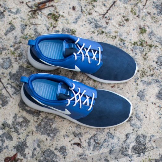 Men s shoes Nike Rosherun Premium Blue Legend Light Bone Footshop