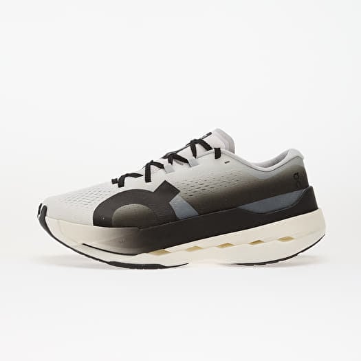 On M Cloudboom Max White/ Black