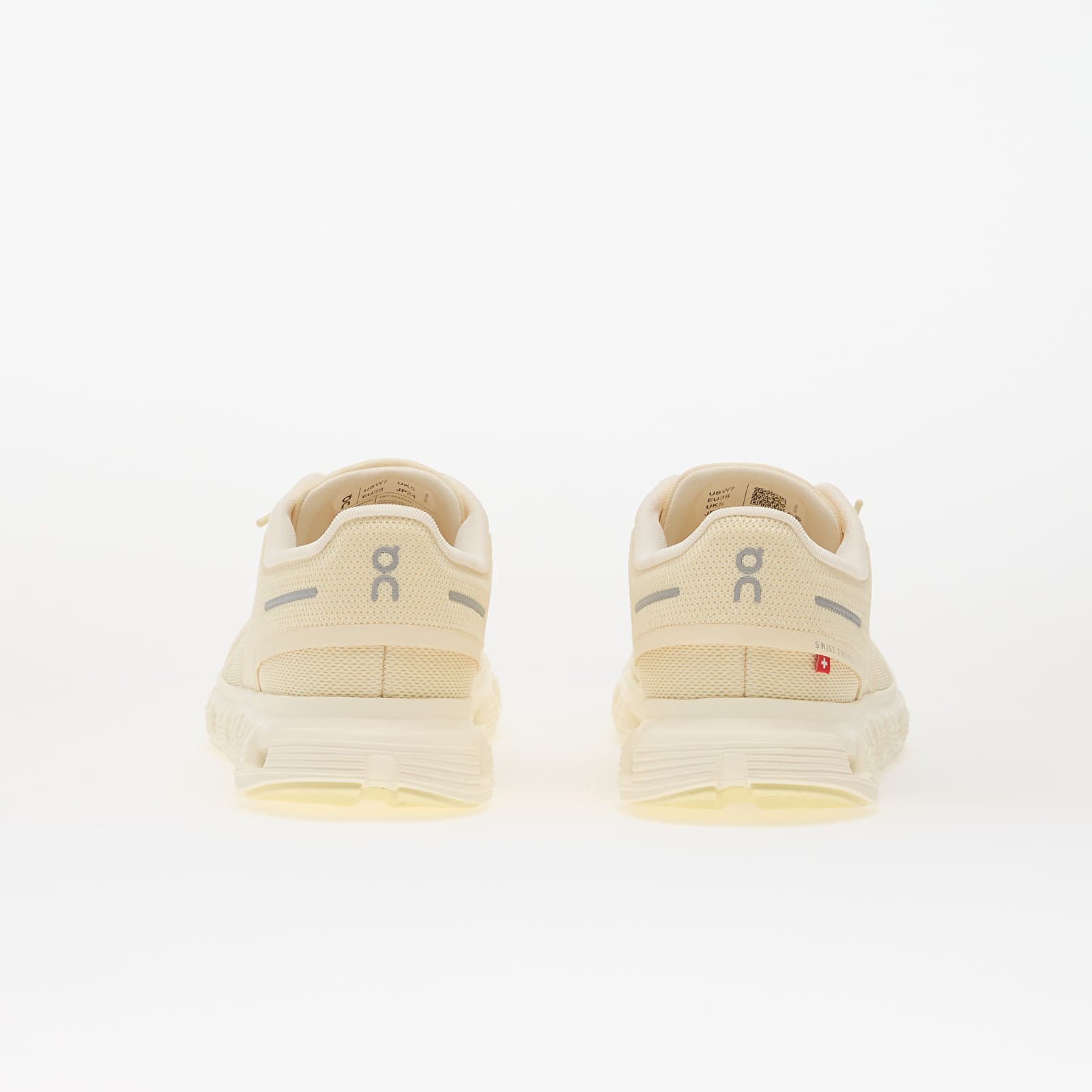 Sko til kvinder On W Cloud 6 Castor/ Ivory