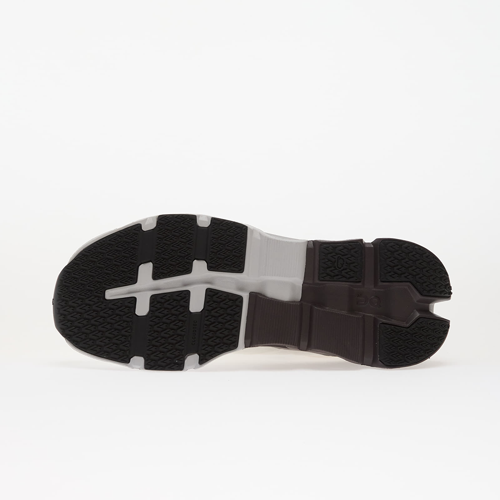Men's shoes On M Cloudflyer 5 White/ Pebble