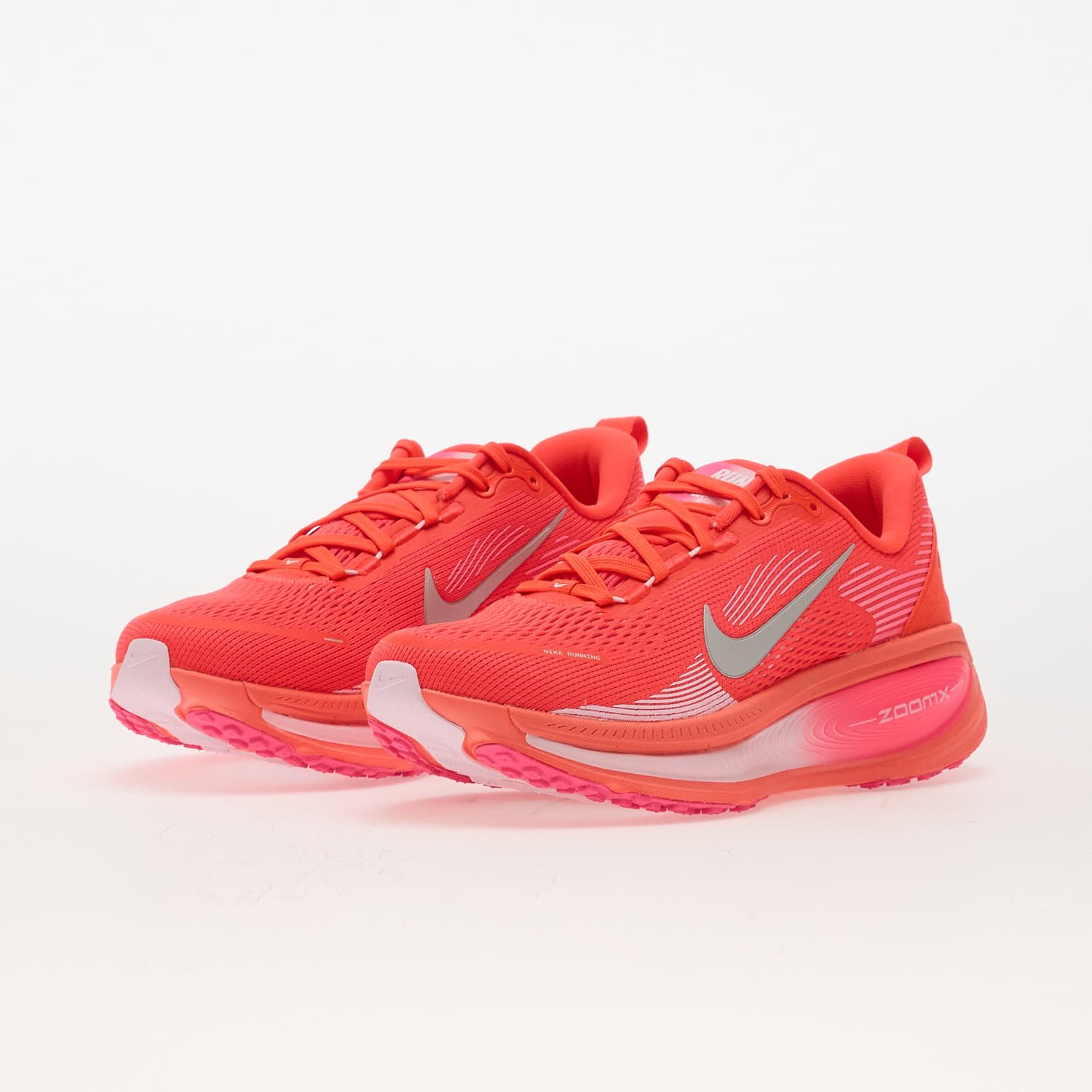 Női cipők Nike W Vomero 18 Brt Crimson/ White-Hyper Pink-Pink Foam