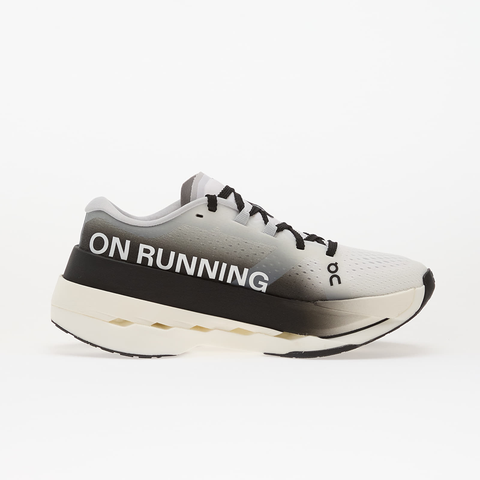 Women's shoes On W Cloudboom Max White/ Black