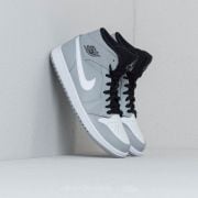 Jordan 1 mid footshop store
