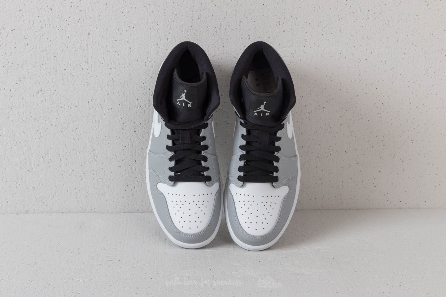 Men s shoes Air Jordan 1 Mid Wolf Grey White Black Footshop