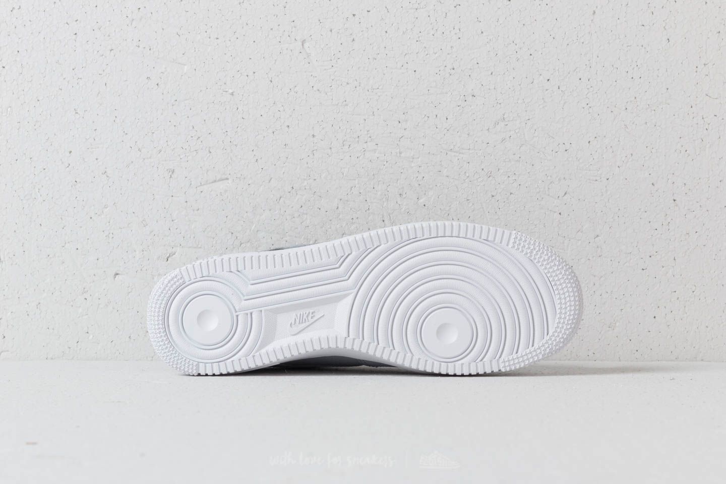 Moški čevlji Nike Air Force 1 '07 Wolf Grey/ Wolf Grey-White