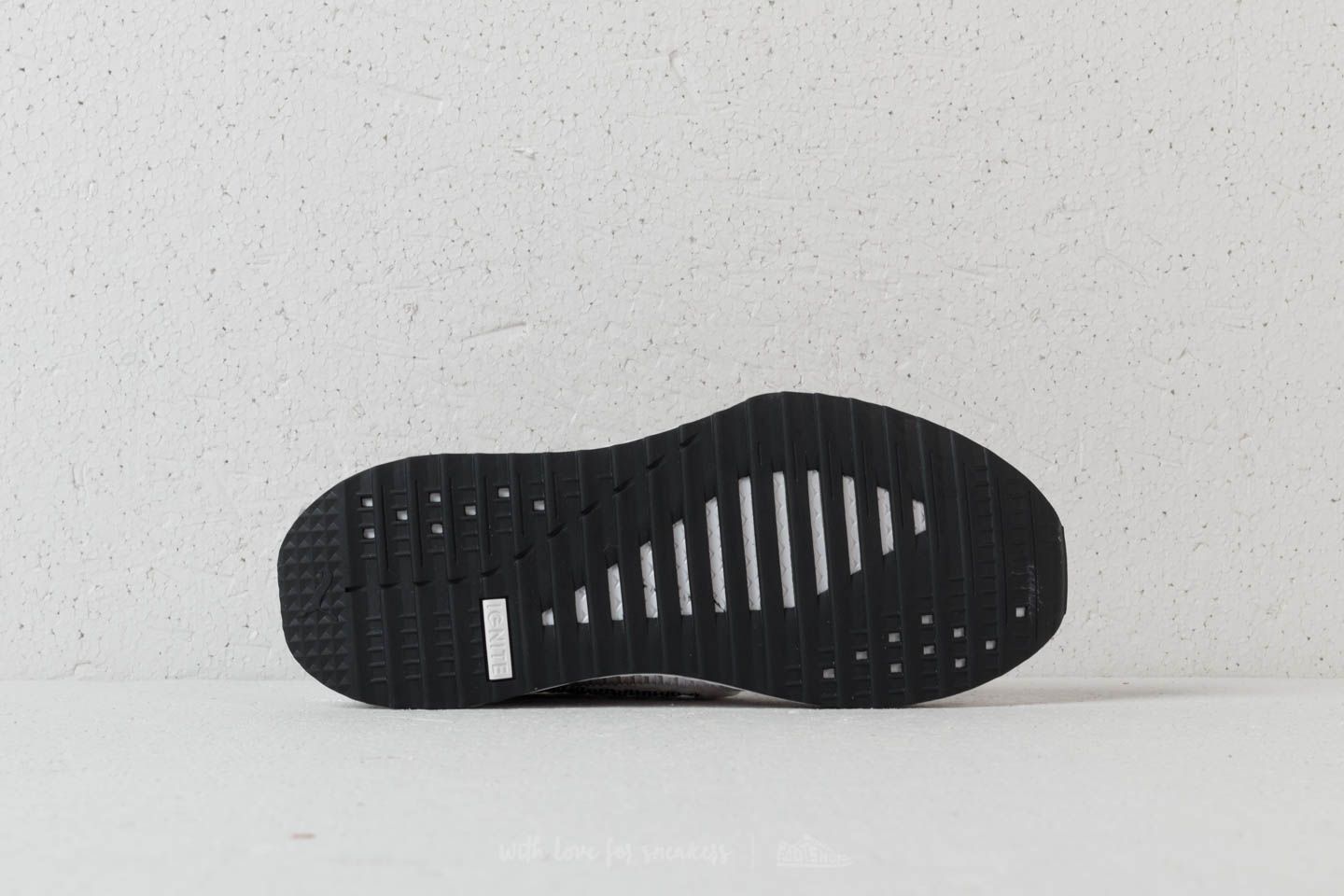 Men's shoes Puma Tsugi Netfit v2 Puma White/ Puma Black