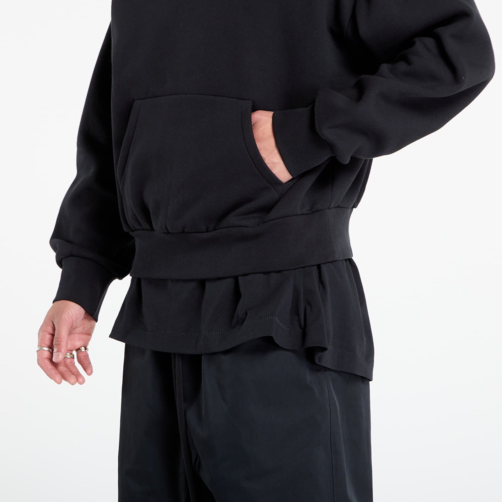 Kapucnis pulóverek és pulcsik Fear of God Essentials Classic Hoodie Jet Black