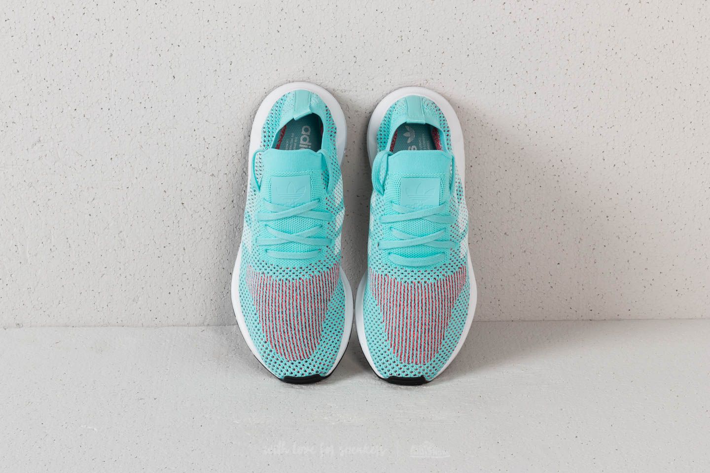 Női cipők adidas Swift Run Primeknit W Clear Aqua/ Ftw White/ Core Black