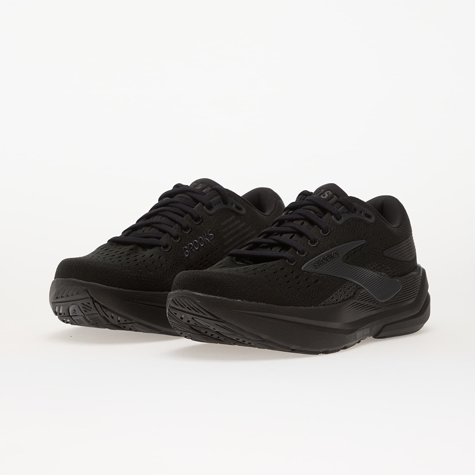 Vyriška avalynė Brooks Ghost Max 3 M Black