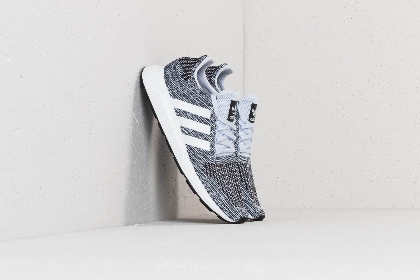 Adidas swift run aero blue shop