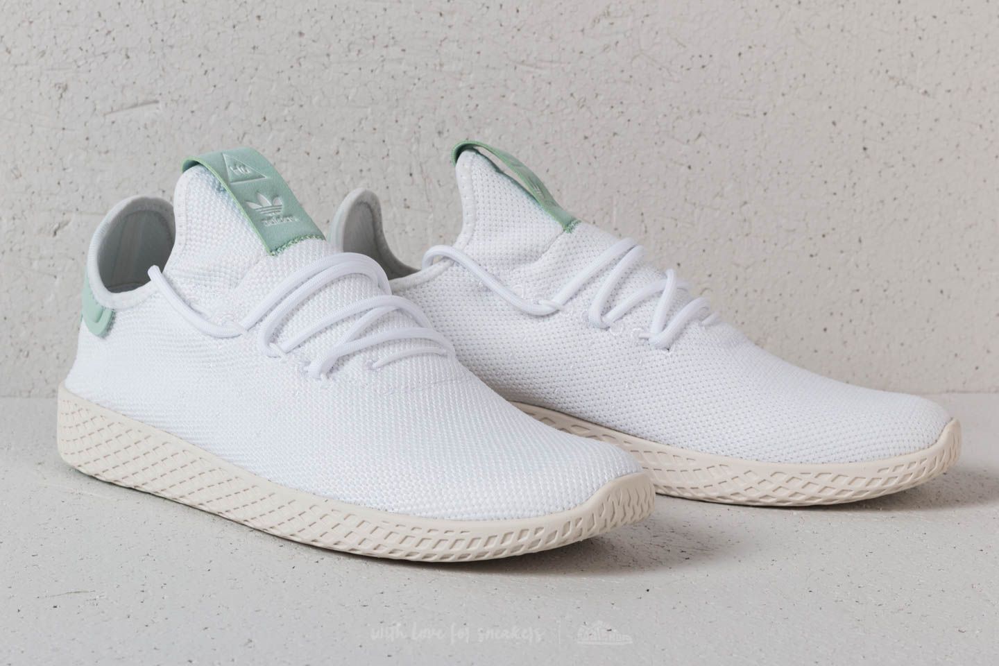 Adidas pharrell williams bianche e verdi shop