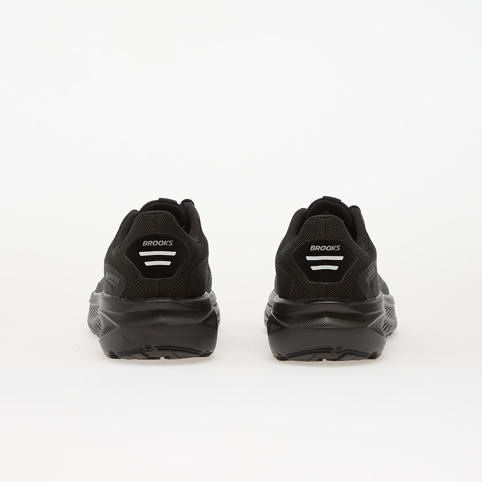 Moteriška avalynė Brooks Ghost 17 GTX W Black