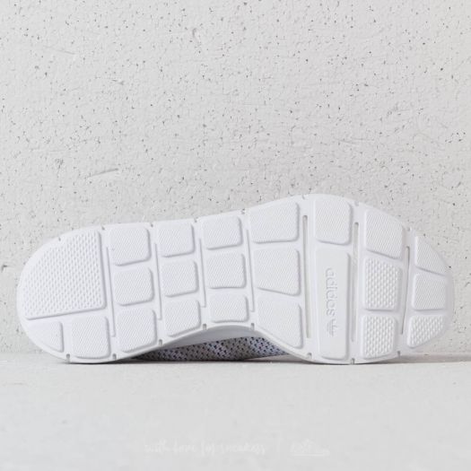 Swift run primeknit womens white 2025