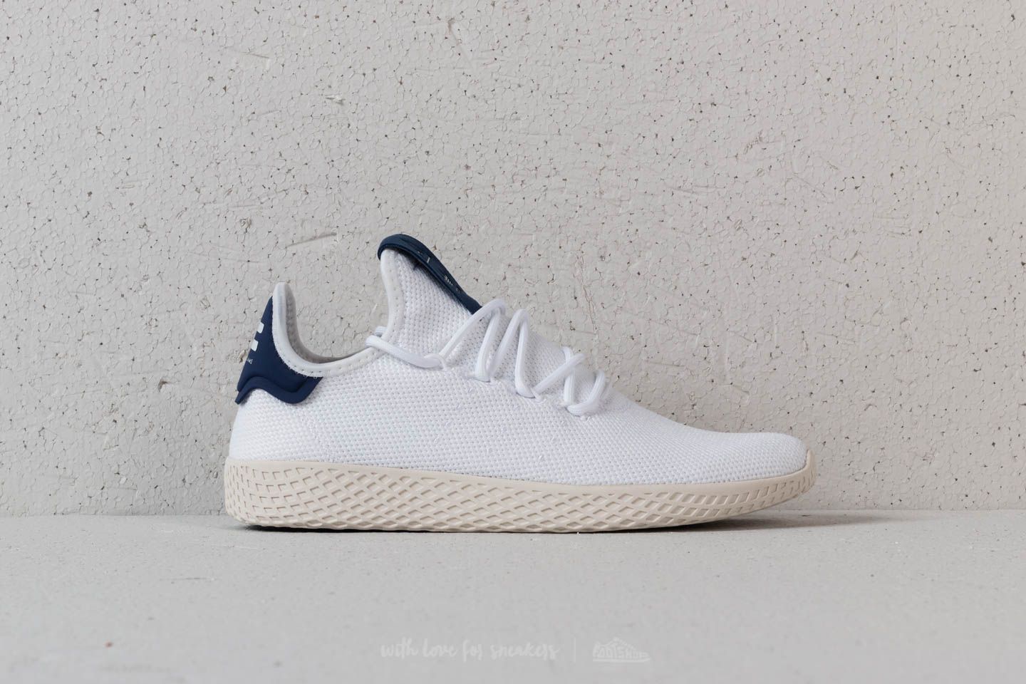 Ženski čevlji adidas x Pharrell Williams Tennis HU W Ftw White/ Ftw White/ Crystal White