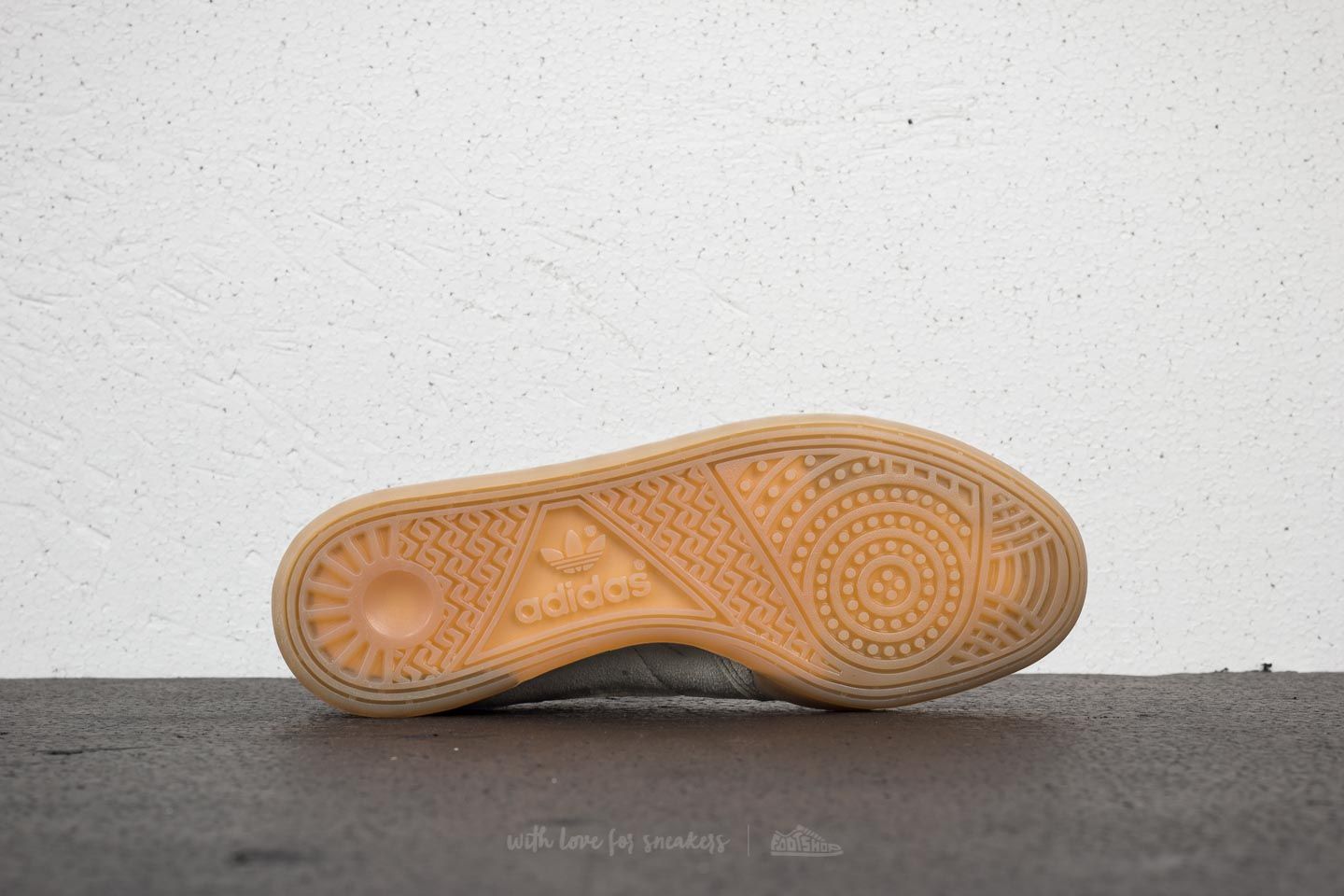 Adidas handball hotsell top sesame