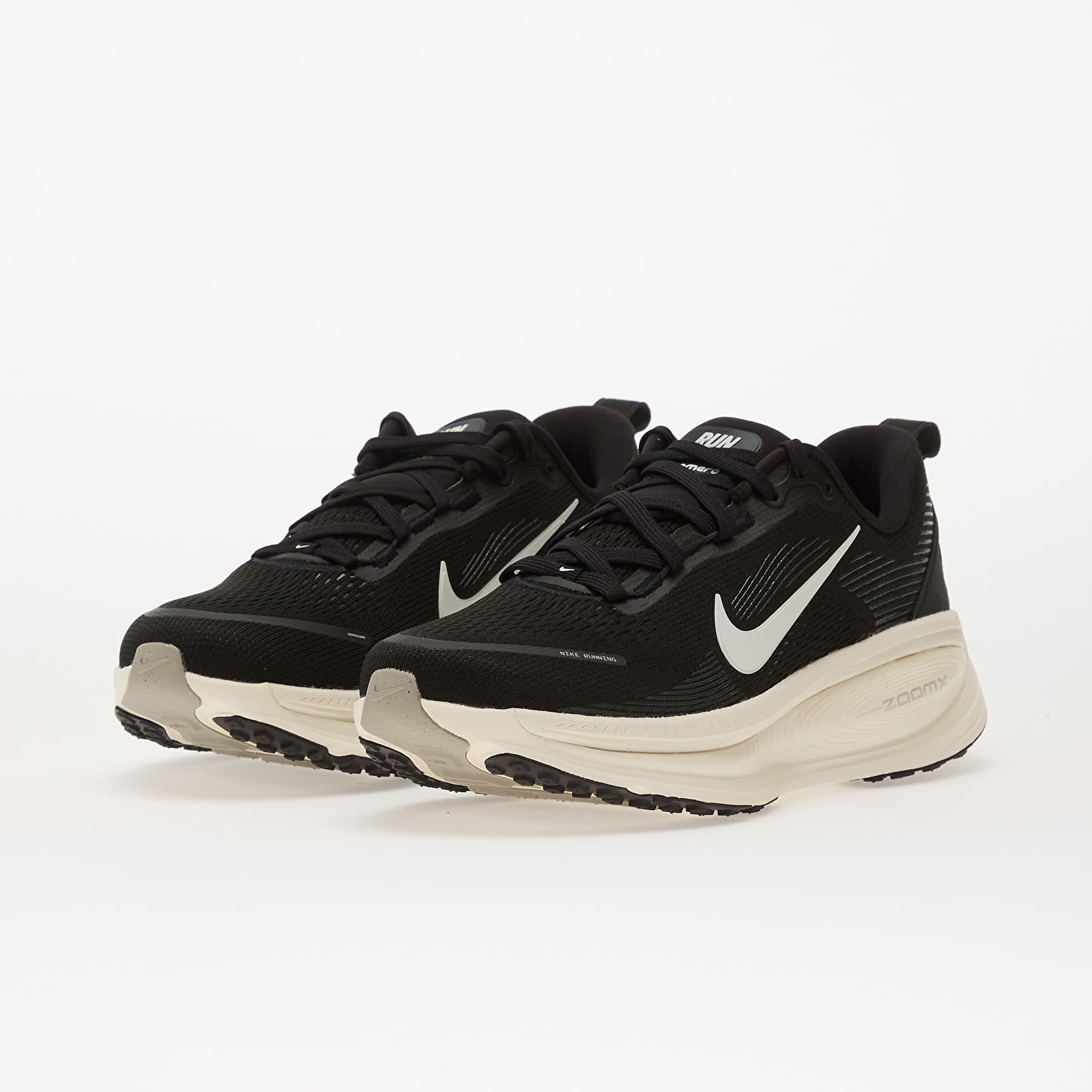 Vyriška avalynė Nike Vomero 18 Black/ Summit White-Coconut Milk-Lt Iron Ore