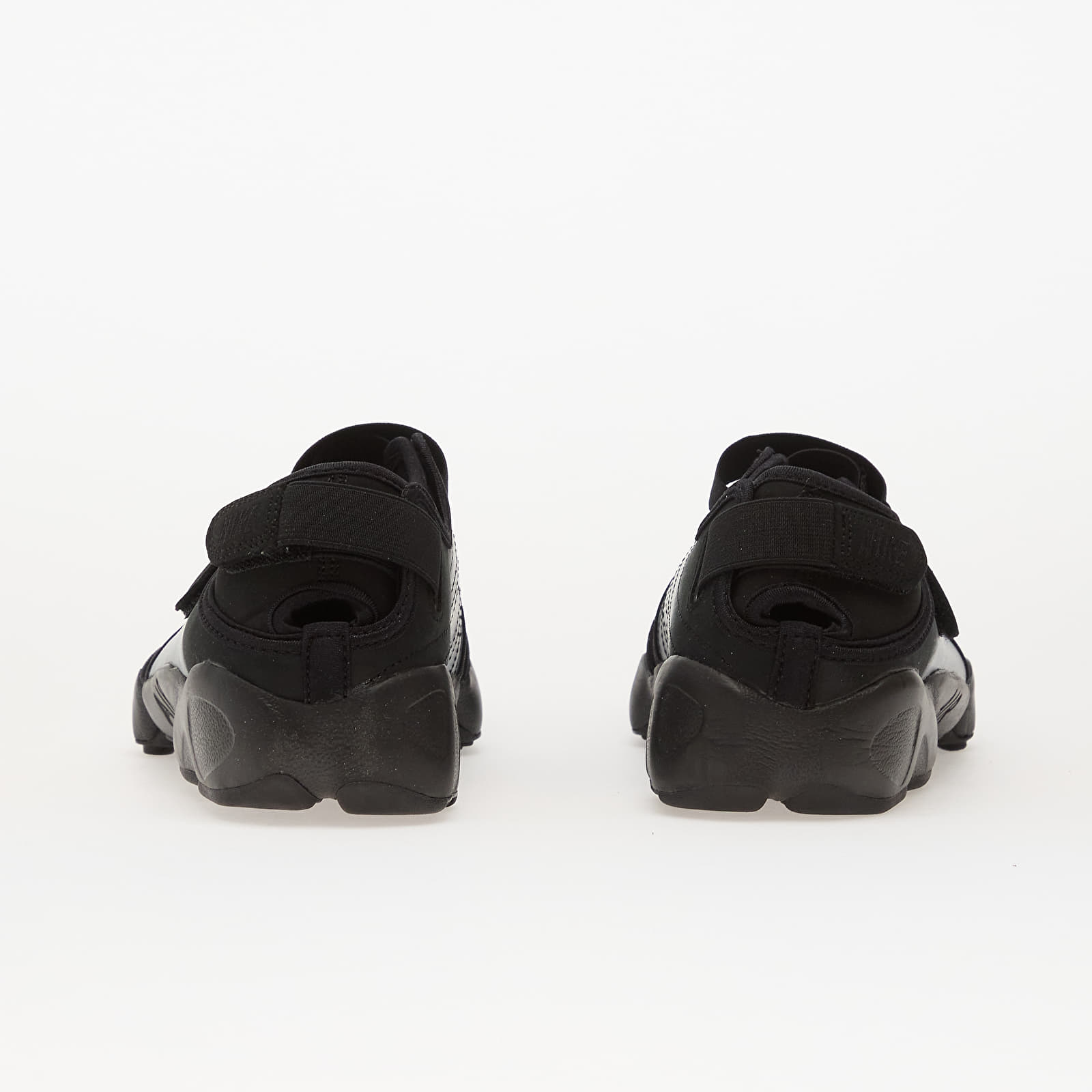 Moteriška avalynė Nike Wmns Air Rift Ltr Mtlc Silver/ Black