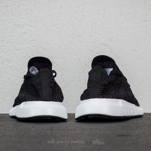adidas Swift Run Primeknit